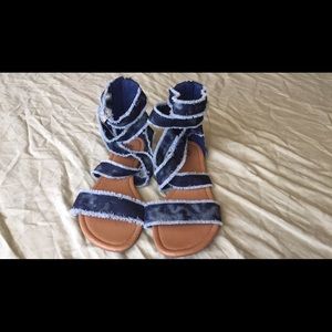 Jean fabricated sandals